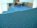 Využití kobercových čtverců v kancelářských prostorách
